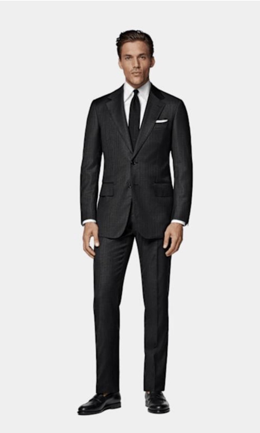 Suitsupply P7030 dark grey striped Tailored Fit Milano suit in Super 130s wool by Carlo Barbera