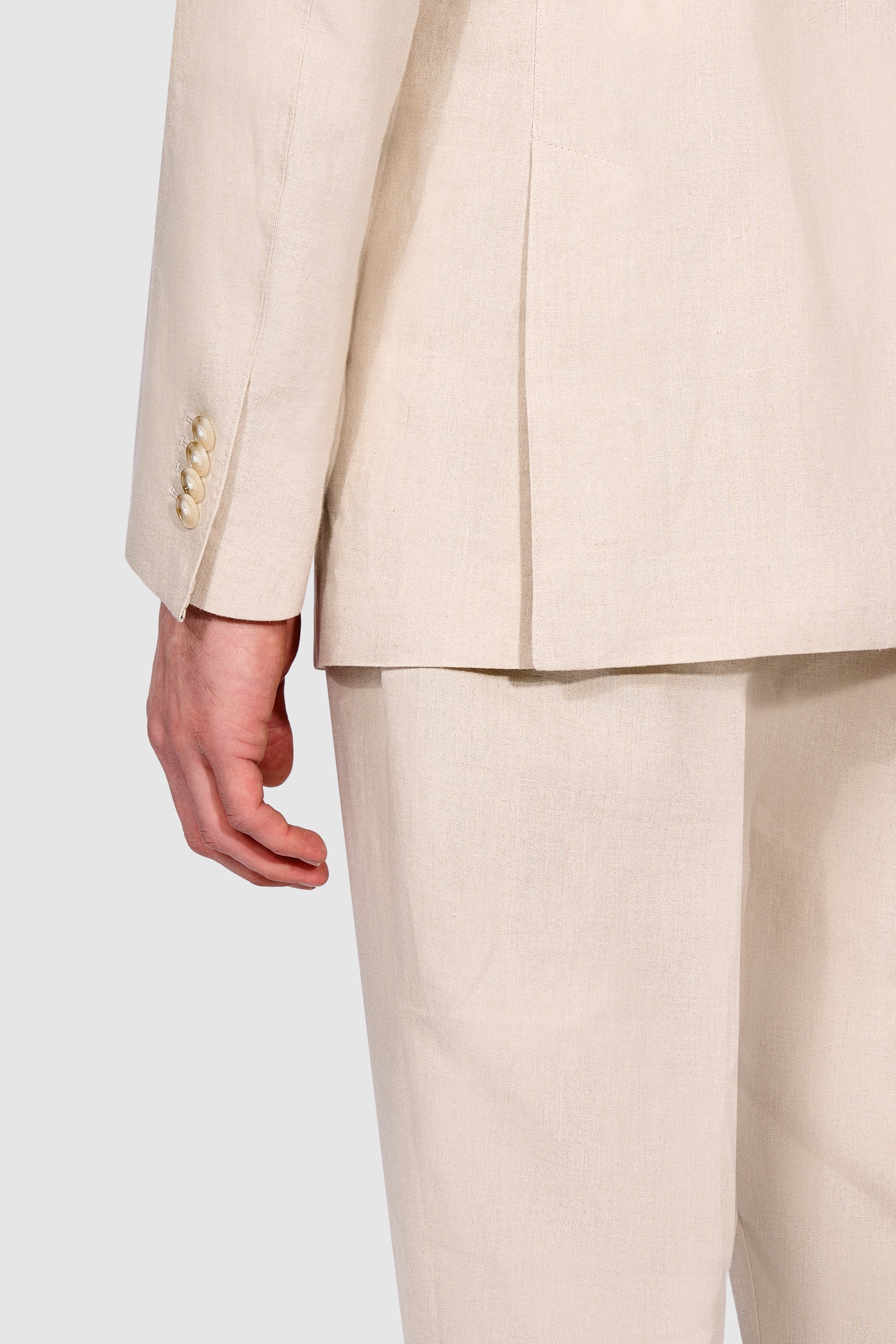 New SUITREVIEW Elmhurst Sand Pure Linen DB Suit - Size 40R